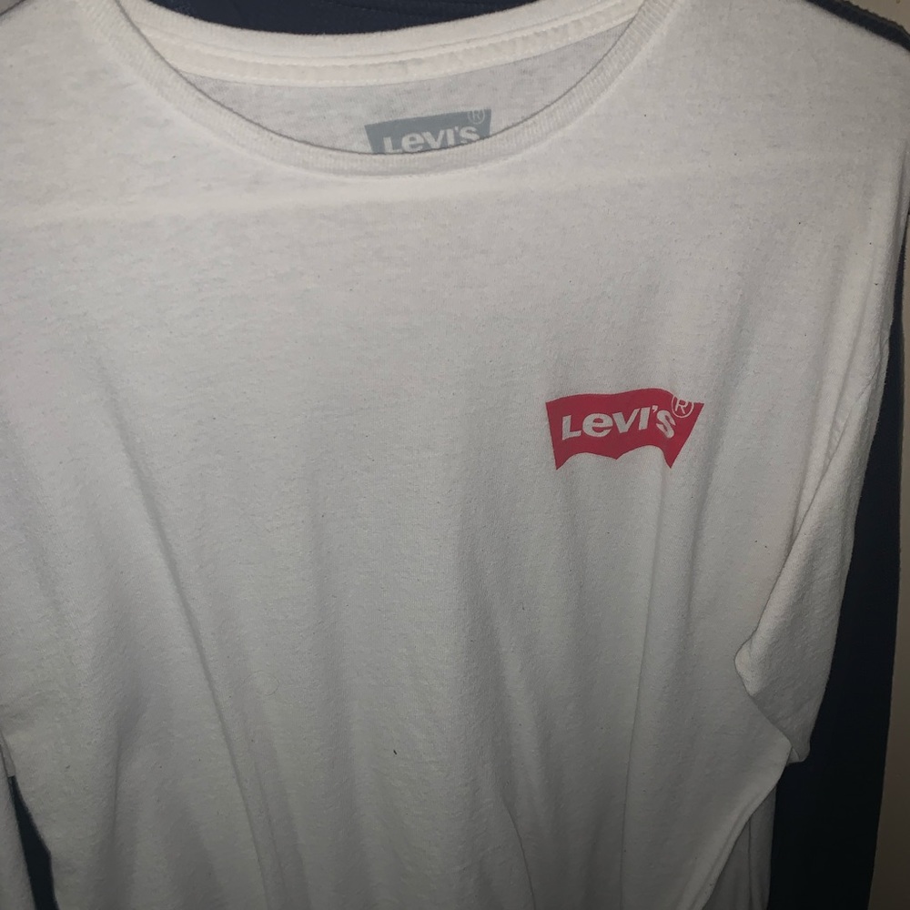 Levi men’s large long sleeve